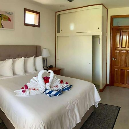 Best Western Grand Baymen Gardens San Pedro  Exterior foto