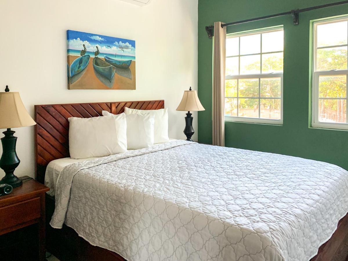 Best Western Grand Baymen Gardens San Pedro  Exterior foto