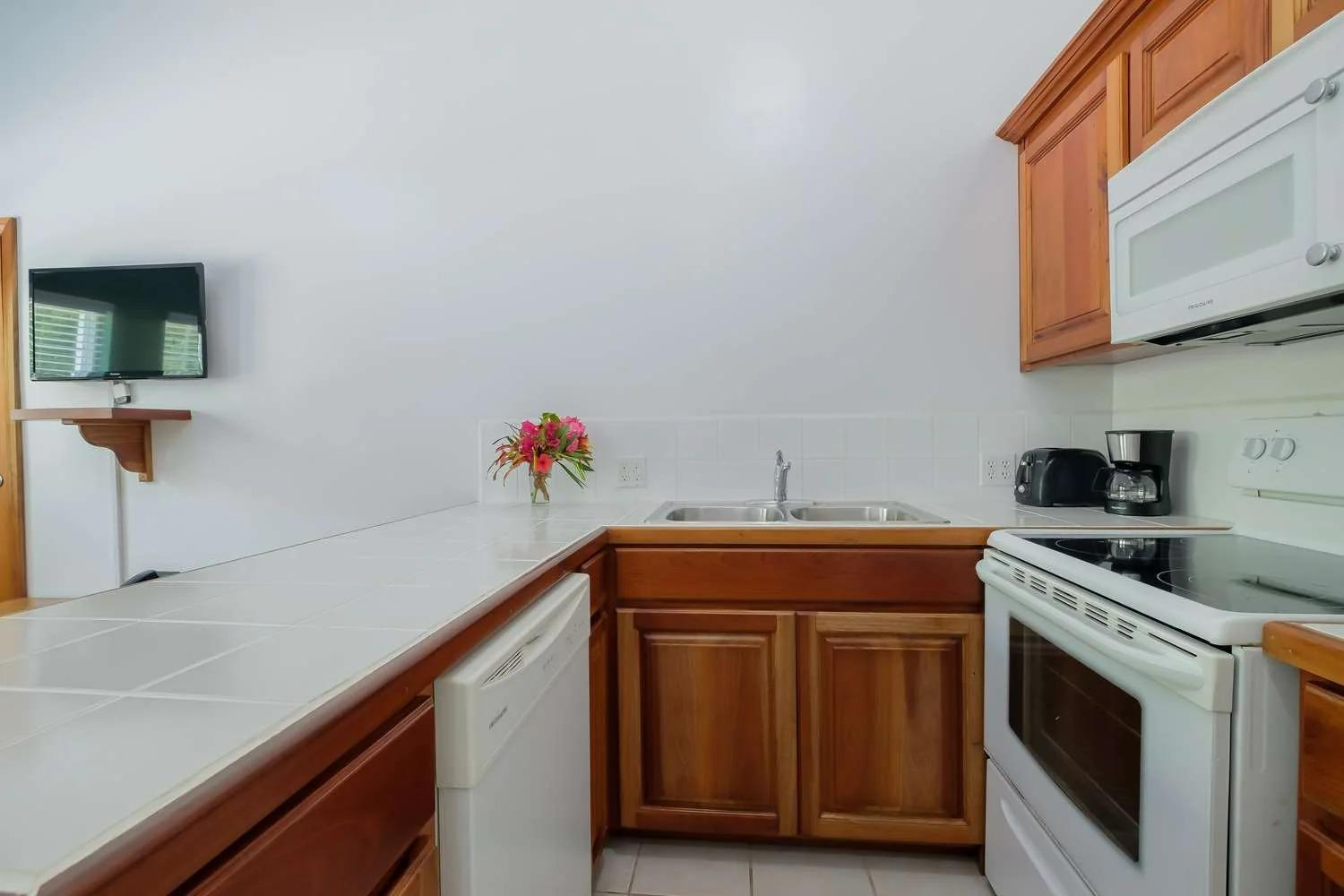Best Western Grand Baymen Gardens San Pedro  Exterior foto