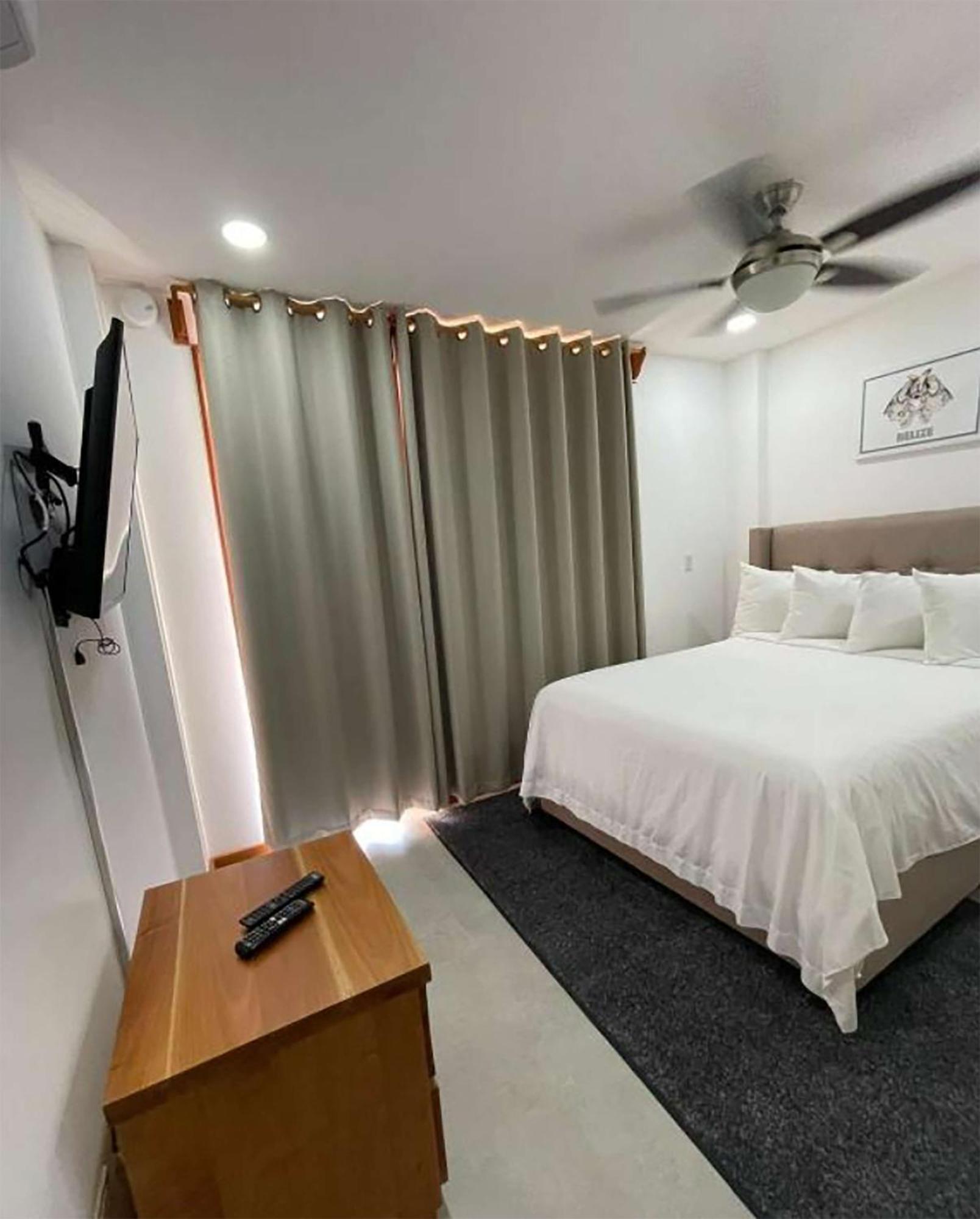 Best Western Grand Baymen Gardens San Pedro  Exterior foto